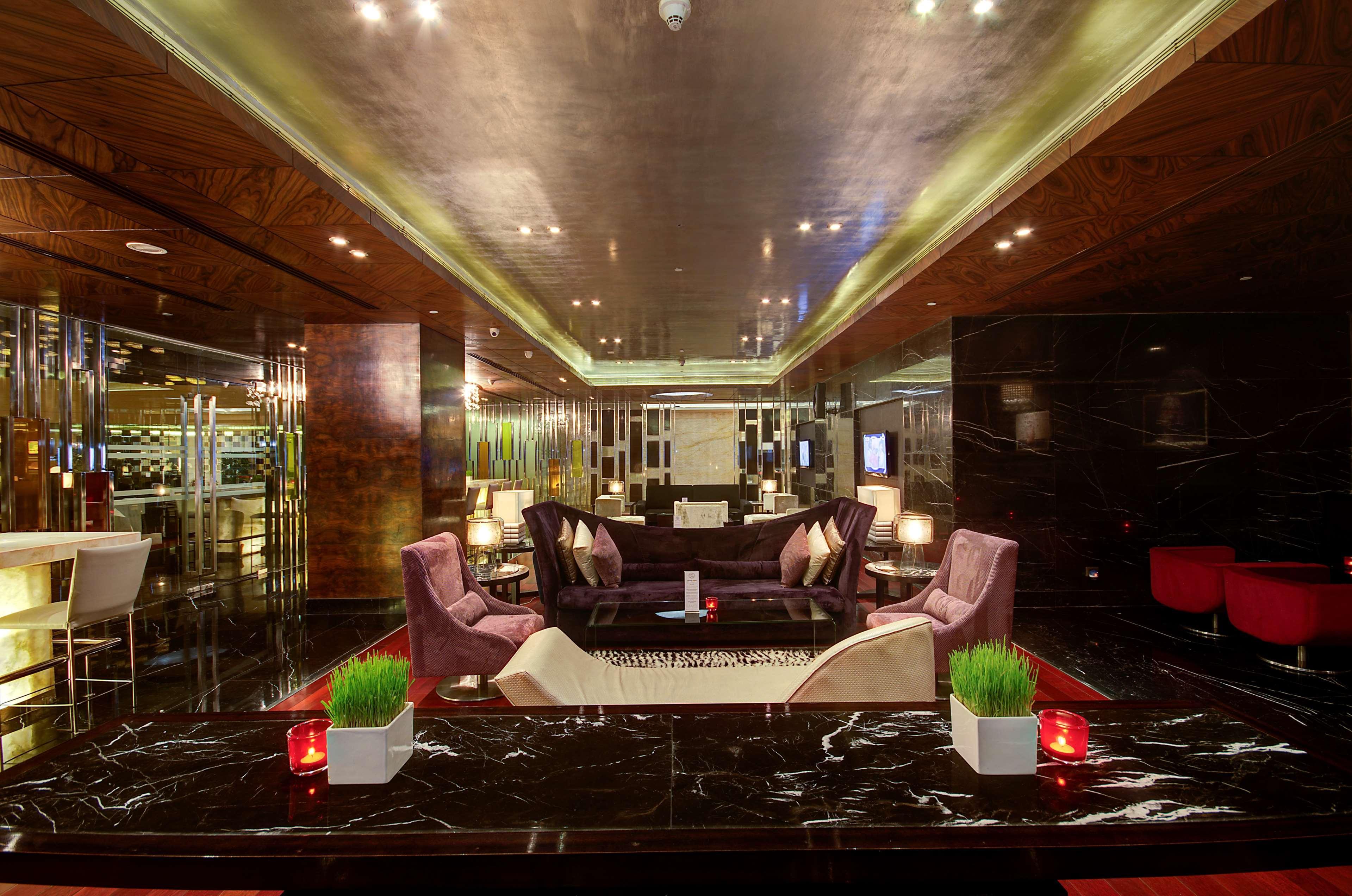 מלון גאזיאבאד Radisson Blu Kaushambi Delhi Ncr מראה חיצוני תמונה