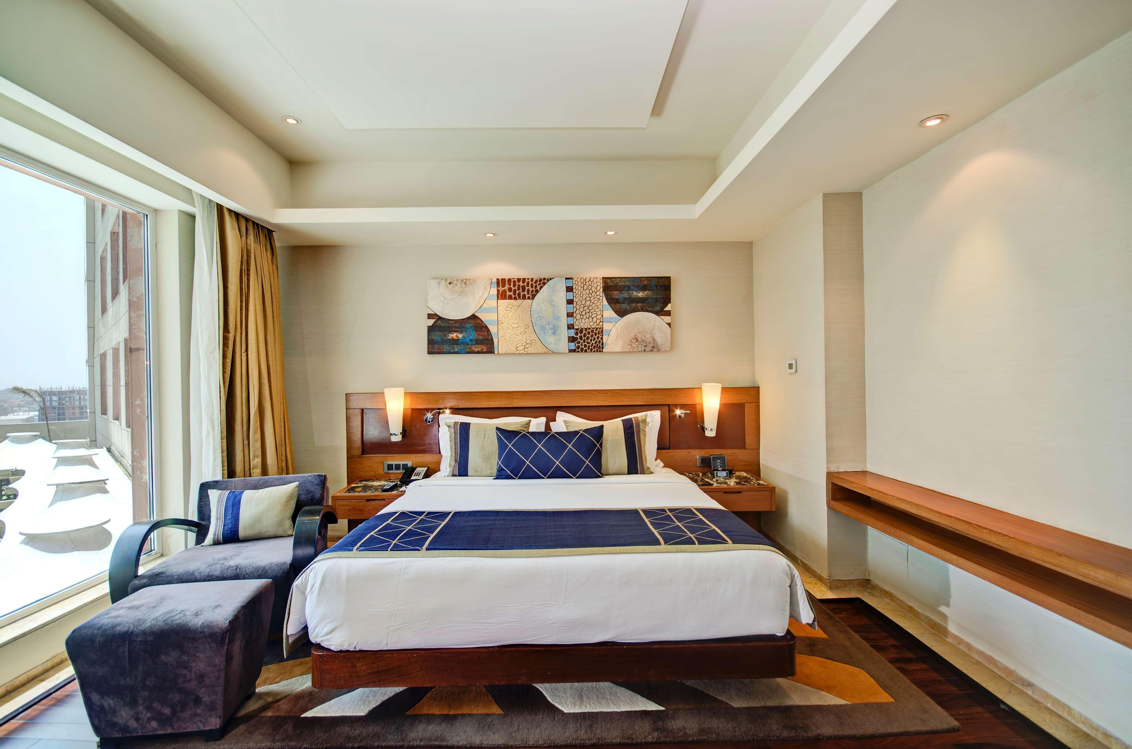 מלון גאזיאבאד Radisson Blu Kaushambi Delhi Ncr מראה חיצוני תמונה